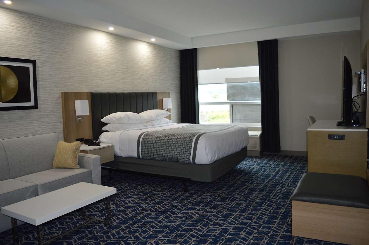 Best Western Premier Route 97 Вернон Экстерьер фото