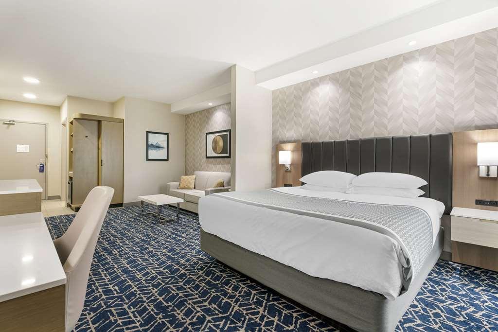 Best Western Premier Route 97 Вернон Номер фото